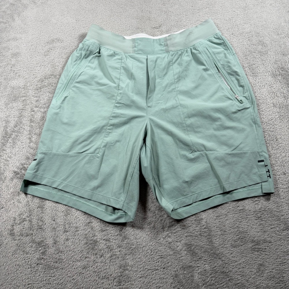 Lululemon License To Train Shorts 7" Mens Small Mint Green Linerless Gym